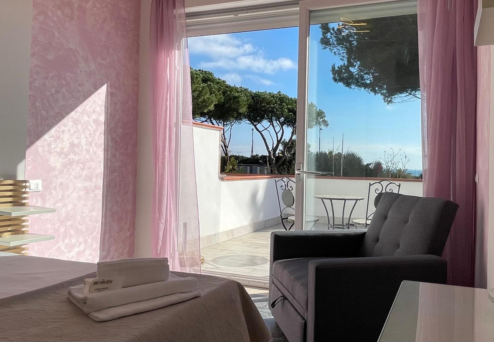 Capo Circeo Beach Resort Spa Fronte Mare サン・フェリーチェ・チルチェーオ エクステリア 写真
