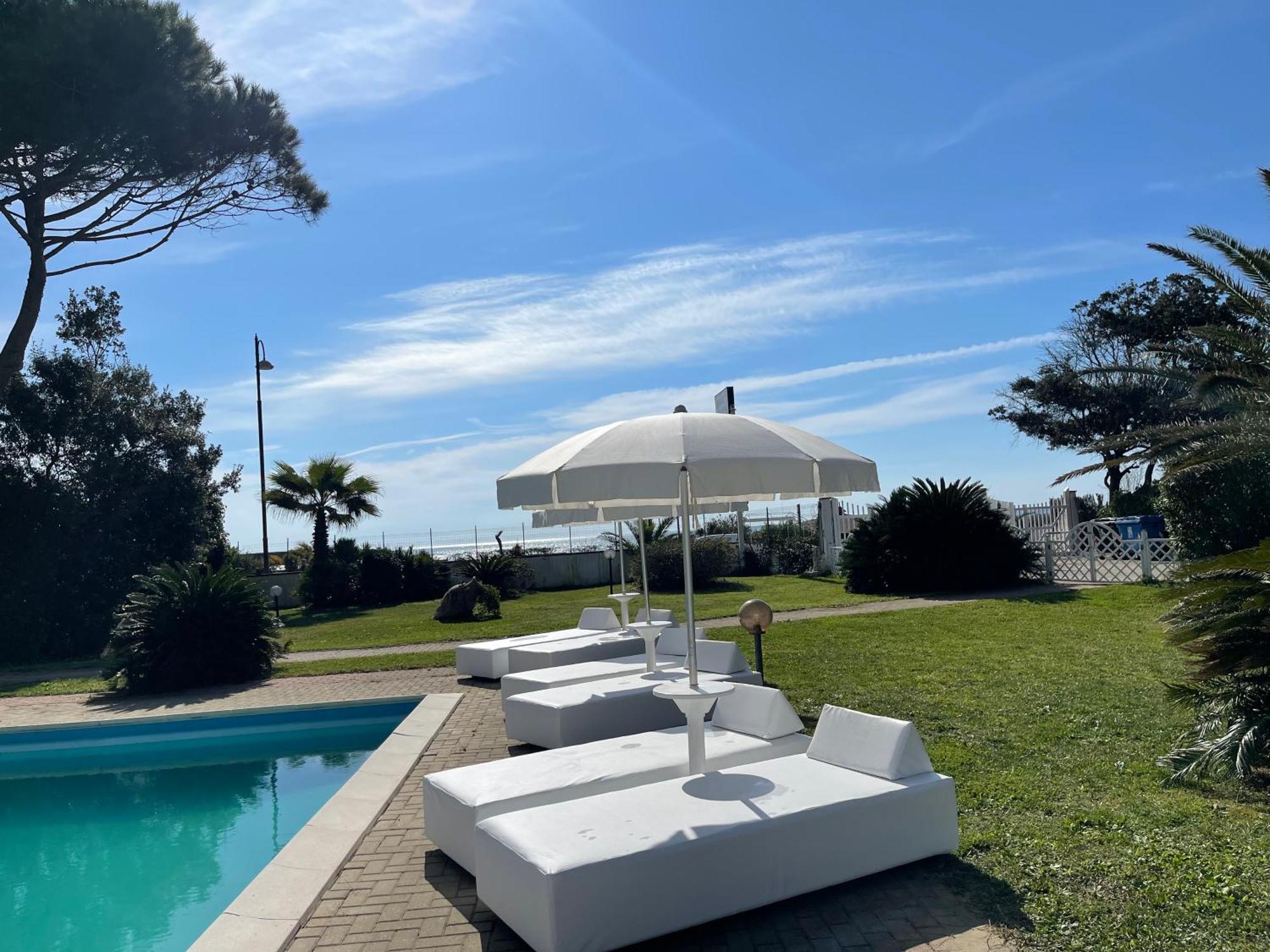 Capo Circeo Beach Resort Spa Fronte Mare サン・フェリーチェ・チルチェーオ エクステリア 写真