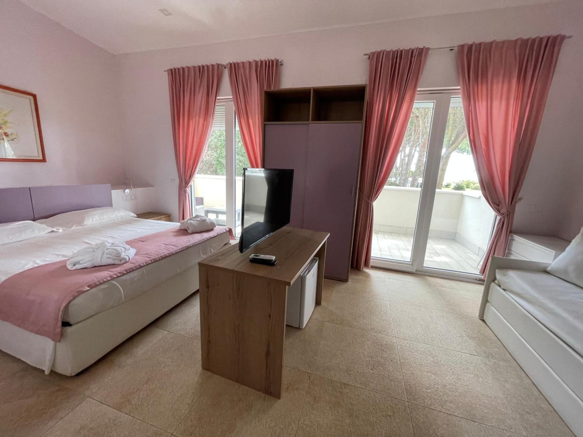 Capo Circeo Beach Resort Spa Fronte Mare サン・フェリーチェ・チルチェーオ エクステリア 写真