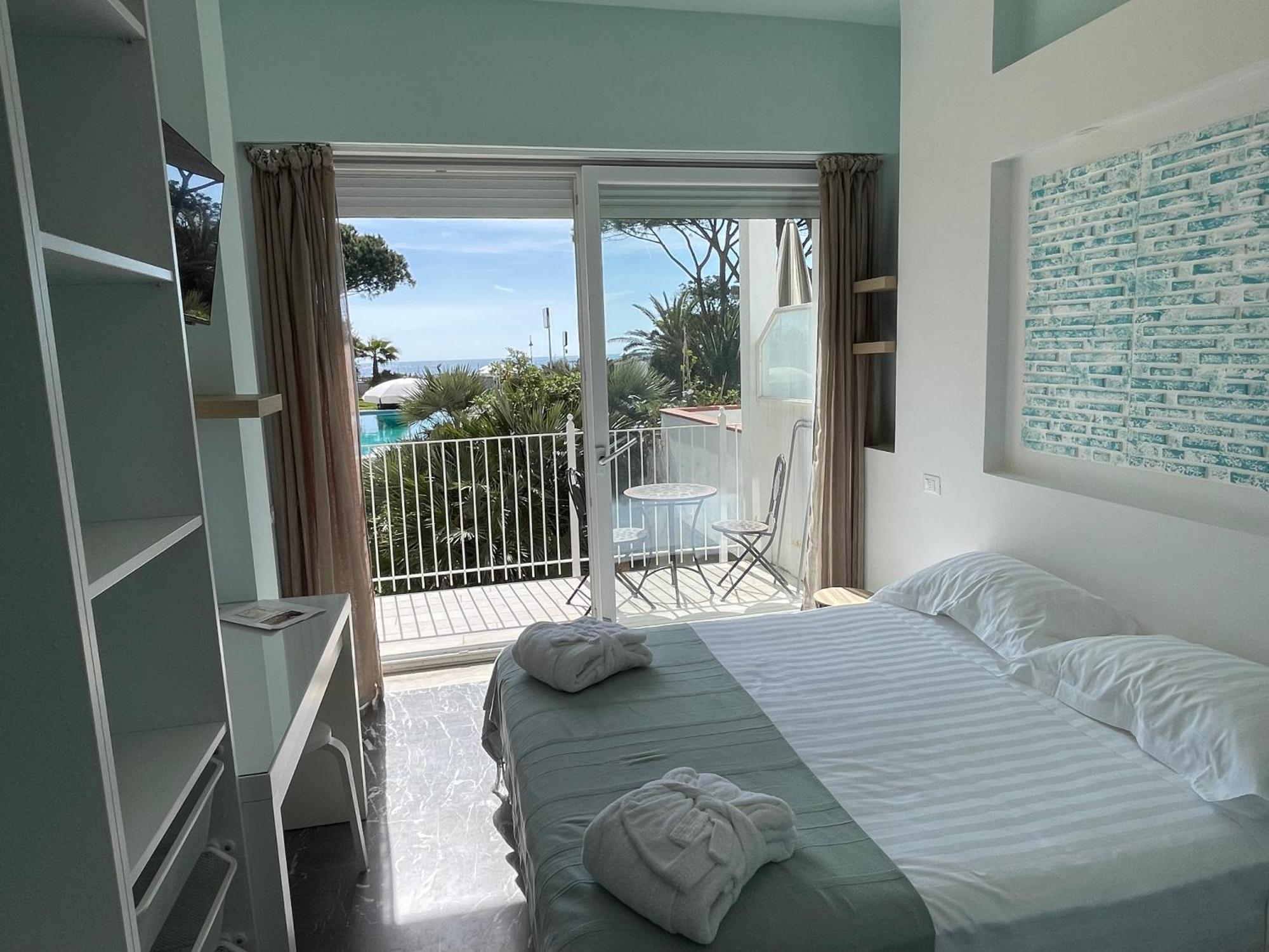 Capo Circeo Beach Resort Spa Fronte Mare サン・フェリーチェ・チルチェーオ エクステリア 写真